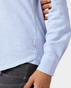 STIO Women's Miter Stretch Lightweight Flannel Shirt -Stio Store 100484 450 5 213b2be2 1319 428d 8b63 3971235774ef