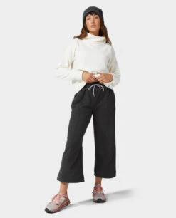 STIO Women's Turpin Fleece Wide Crop Pant -Stio Store 100532 001 3 ALT ab8ddd56 04e8 49d4 8791 8e7d125d8aed