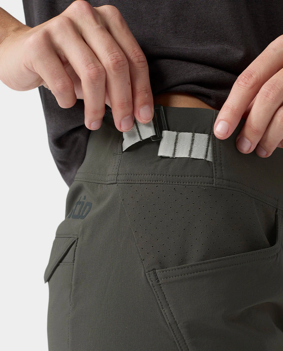 STIO Women's OPR Short - 11.5" 5 STIO Women's OPR Short - 11.5" - Image 5