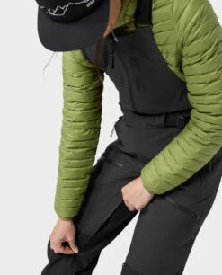 STIO Women's Figment Bib -Stio Store 100729 001 5 5de8028d de8f 4221 987c 294b98922e97