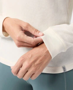 STIO Women's Wister Waffle Henley 24 STIO Women's Wister Waffle Henley -Stio Store 100845 101 3 ALT 92d9681b e009 4bc0 8567 5f6901f2846f