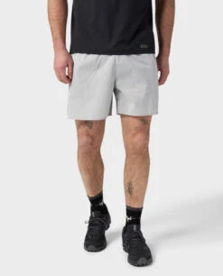 STIO Men's Second Light Short - 5" 30 STIO Men's Second Light Short - 5" -Stio Store 200364 158 5 1 ALT
