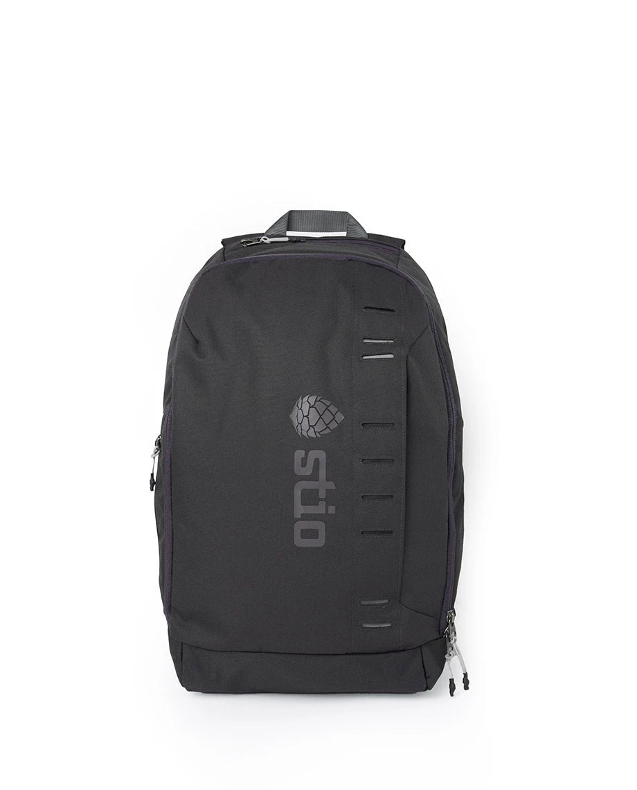 STIO Basin Daypack 25L 1 STIO Basin Daypack 25L