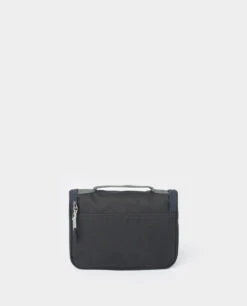 STIO Basin Hanging Dopp Kit -Stio Store 400348 001 back ecca3cf8 0eb4 46a7 900f 5791425b42a9