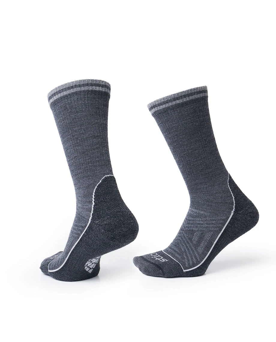 STIO Hike Light Cushion Crew Sock 1 STIO Hike Light Cushion Crew Sock