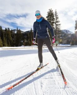 STIO Women's Pinion Down Pullover -Stio Store PDP Lifestyle tile Women s Pinion Down Pullover